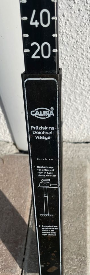 Deichsel Waage von CALIRA in schwarz gebraucht in Taching