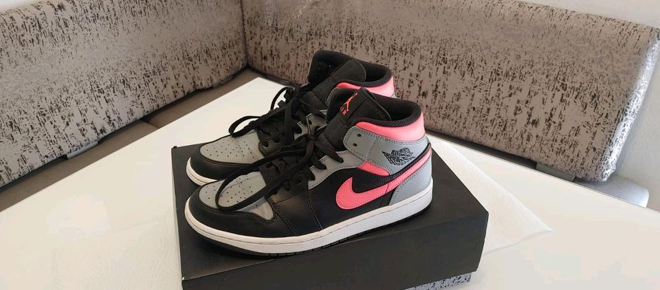 Nike, Jordan, Retro Sammlung in Regensburg