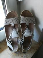 RIEKER SANDALEN GR 40, NEUWERTIG, WEISS - GRAU Kr. Altötting - Altötting Vorschau