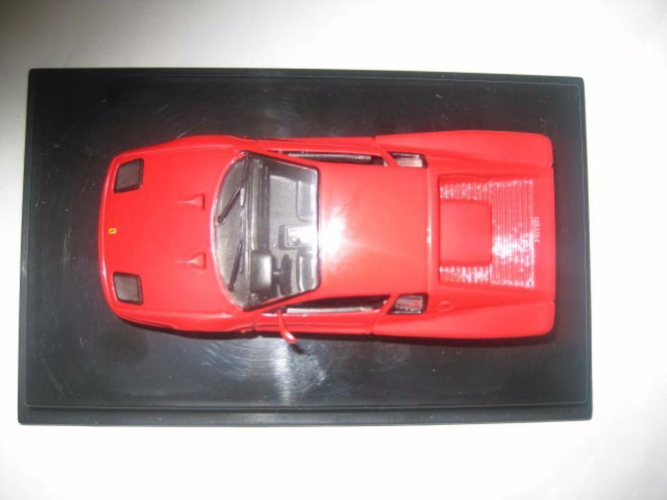 Hot Wheels Ferrari 512 M Rot 1:43 in Riesa