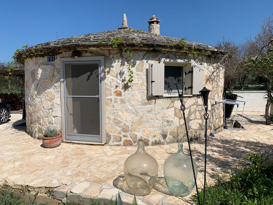 Ferienhaus Kroatien Istrien für 6 Pers. Angebote für Juli/August in Moringen