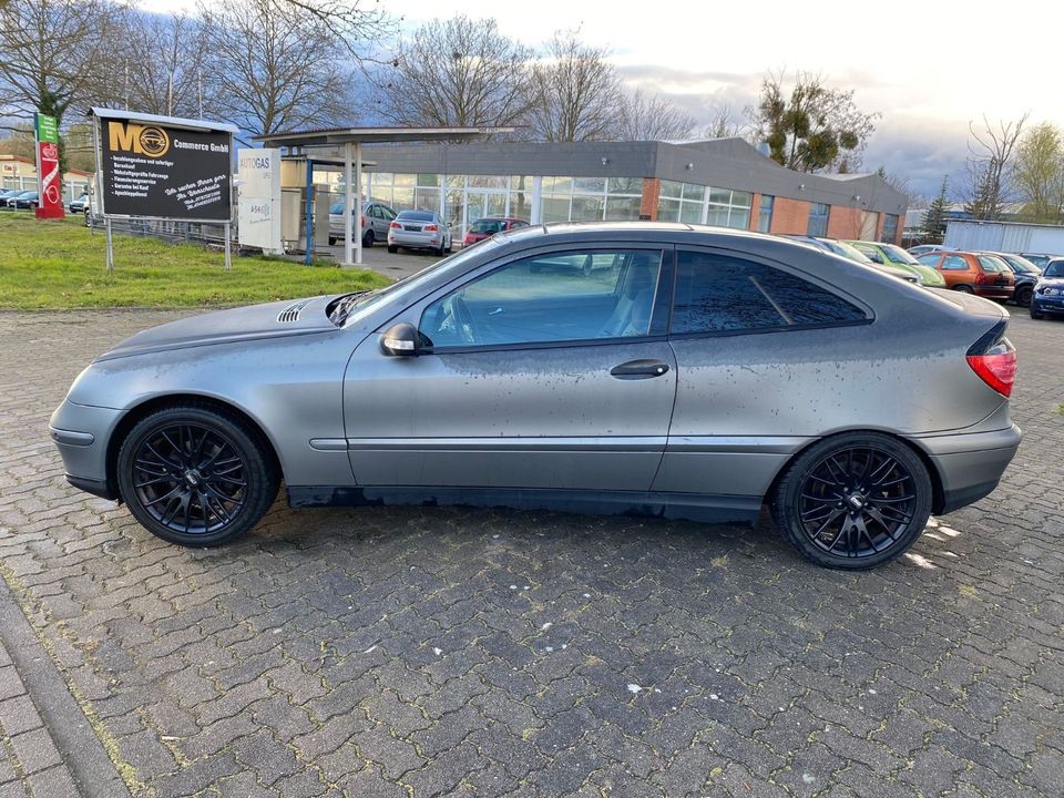 Mercedes-Benz C 180 in Dessau-Roßlau