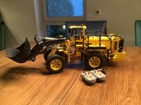 Lego Technic Volvo Radlader 42030 Hessen - Pfungstadt Vorschau