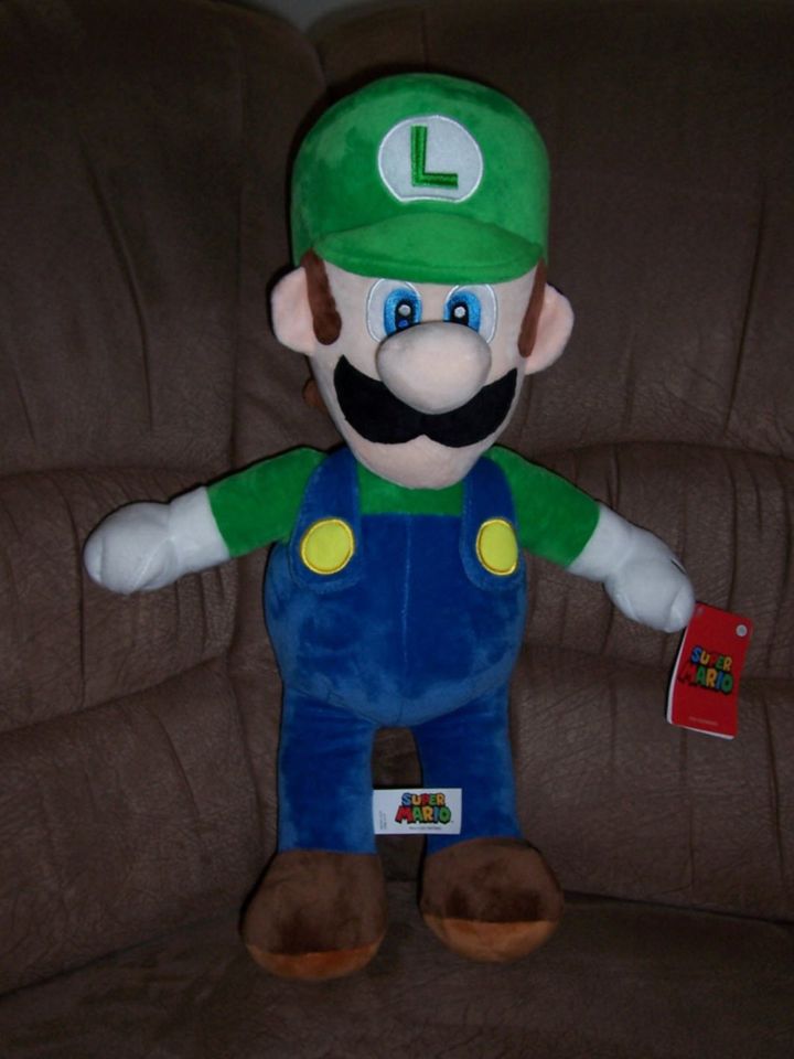 Super Mario Luigi Plüschtier H: 49,5 cm * NEU mit Etikett in Adendorf