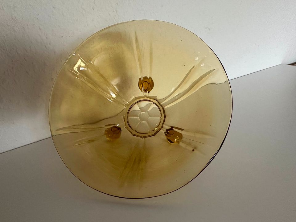 Vintage Glasschale - Schüssel - gelb - mit 3 Füßen - Wie NEU! in Melle