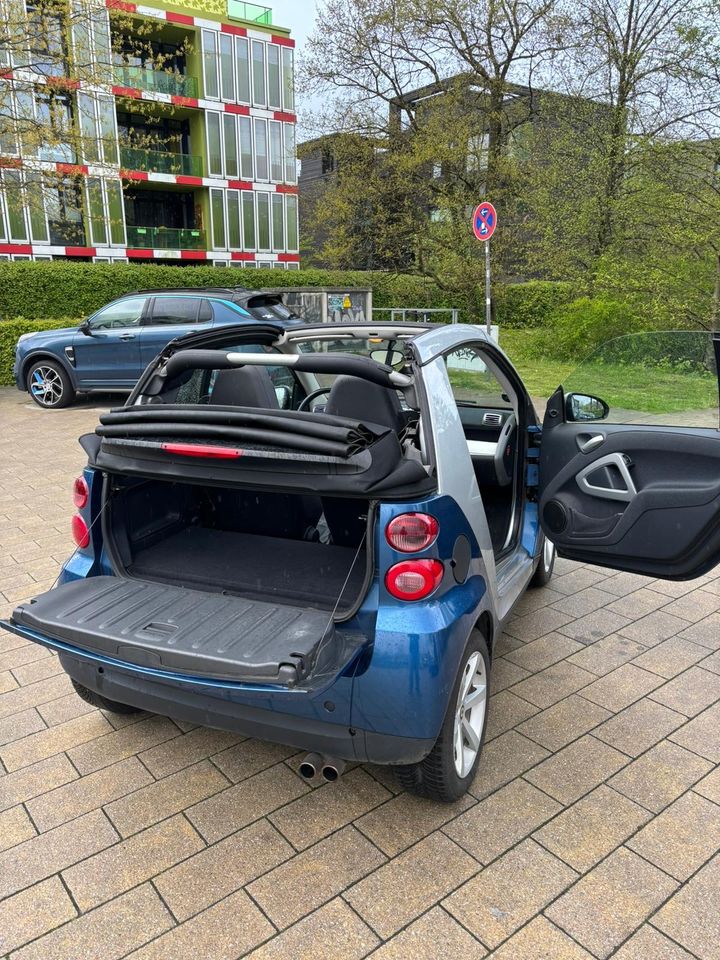 Smart Cabrio,Bluetooth,TÜV bis 2025,Servo in Hamburg