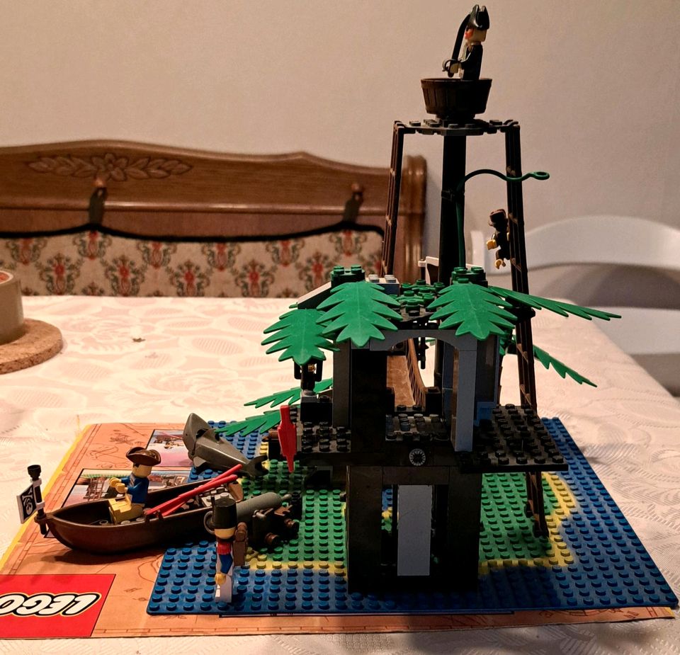 Lego 6270 Forbidden Island, Pirateninsel in Sulzbach an der Murr