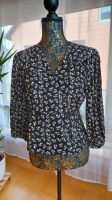 Süße Viskose Bluse von Mango MNG Gr. M schwarz mit Blumenmuster Saarbrücken-Mitte - St Johann Vorschau