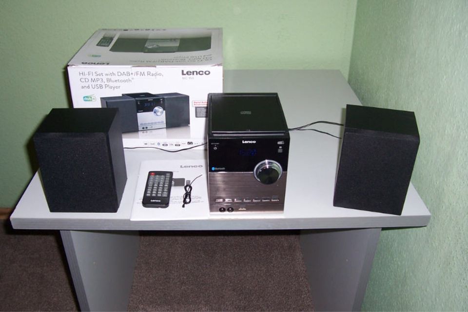 Lenco MC-150 DAB+FM Radio CD Bluetooth Stereoanlage Lautsprecherr in Adendorf