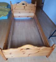 Massives Bett, 2m x 1m, Zirbelkiefer mit Lattenrost Bayern - Fürth Vorschau