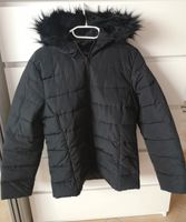 Schwarze Steppjacke mit Kapuze Niedersachsen - Salzhemmendorf Vorschau