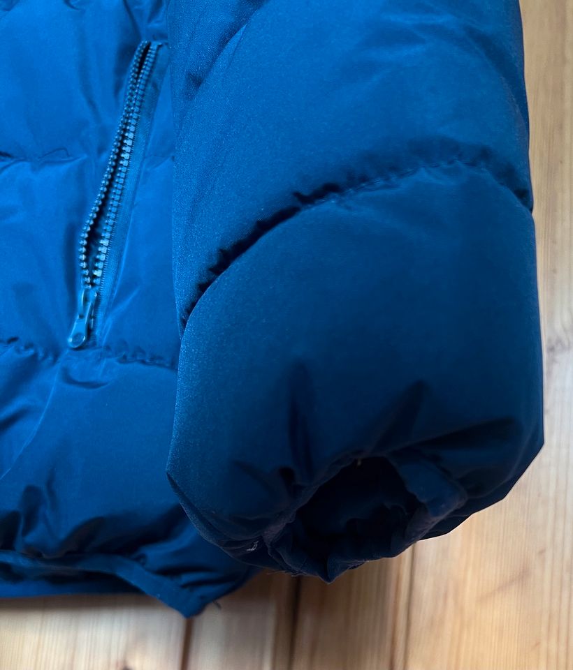 Winterjacke Größe L blau, Herrenjacke L blau, Daunenjacke L blau in Groß Oesingen