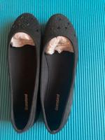 schwarze Ballerinas  Größe 38 NEU Niedersachsen - Wolfsburg Vorschau
