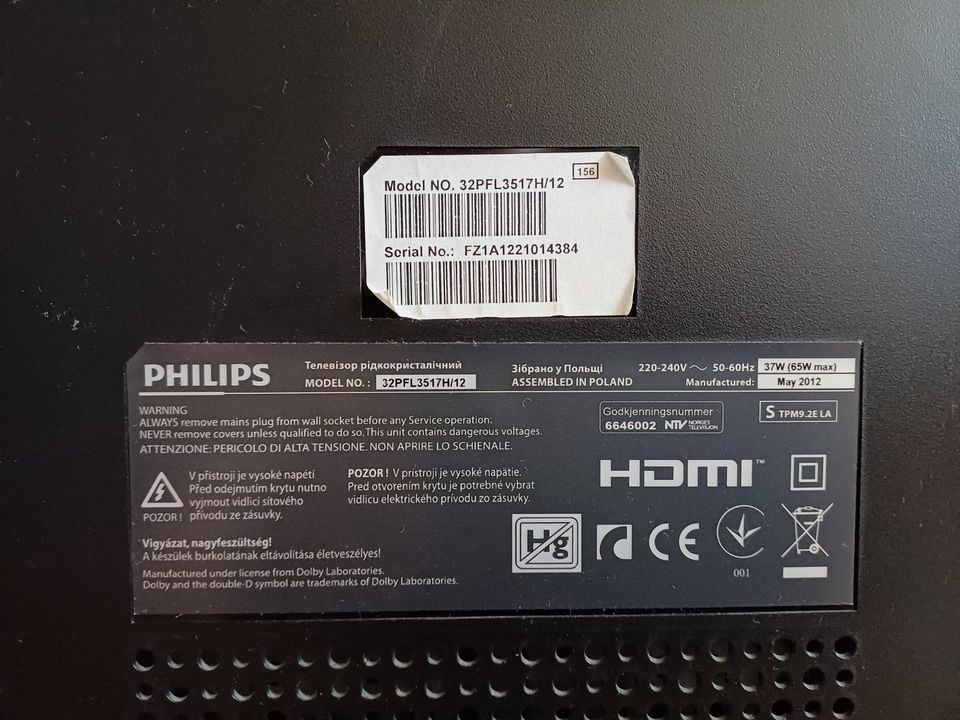 Philips 32PFL3517H/12 TV Fernseher mit Fuß und Fernbedienung in Wirschweiler