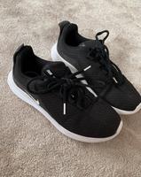 Nike Laufschuh Viale schwarz weiß / Sneaker Niedersachsen - Hermannsburg Vorschau