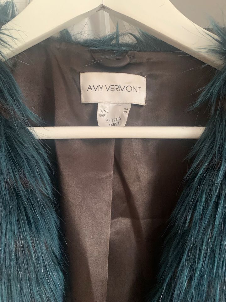 „Amy Vermont“Kunstfell/Jacke,Gr.36/S,Farbverlauf in München