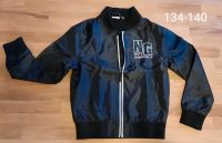 Jacke Blouson schwarz 134 140 Jungen Sachsen - Klingenberg (Sachsen) Vorschau