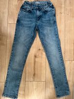 S.Oliver Jeans Duisburg - Rumeln-Kaldenhausen Vorschau