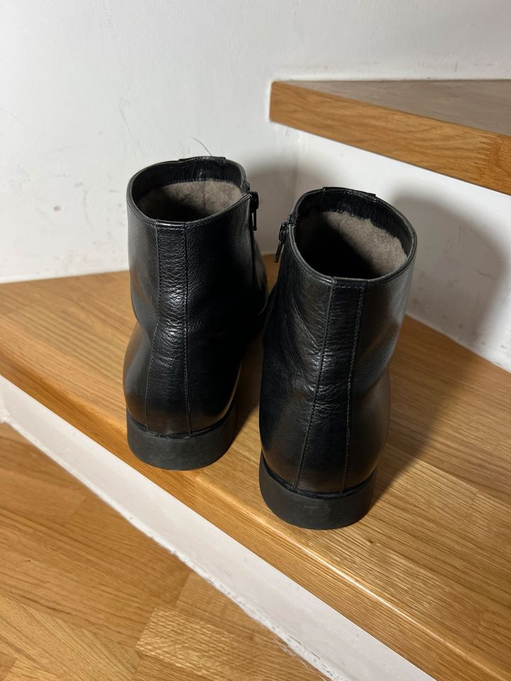 Moreschi Lammfell Stiefeletten UK 11,5 schwarz Boots Büffelleder in Regensburg