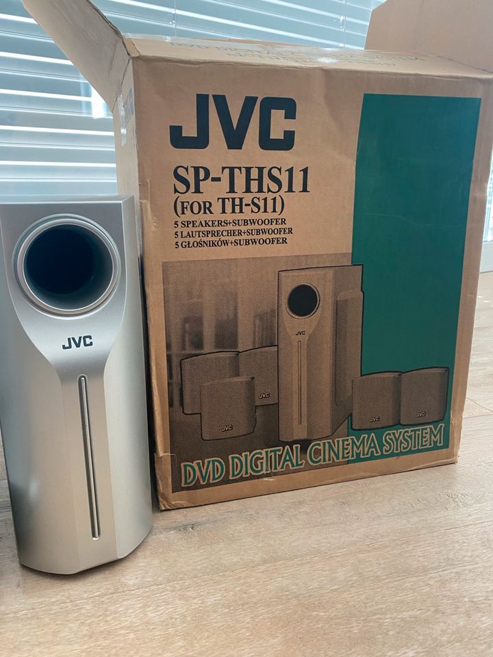 JVC DVD Digital Cinema System Anlage SP-THS11, in Stuttgart