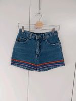 Shorts, kurze Hose, Hippie, Boho, Jeans, Borte=lila+rot Nordrhein-Westfalen - Troisdorf Vorschau