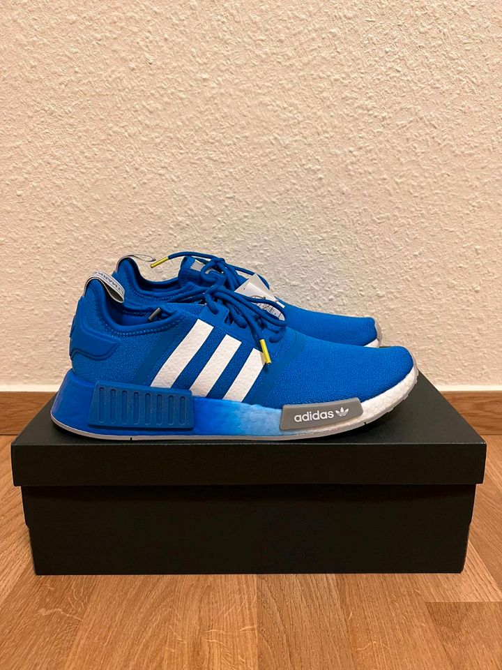 Adidas NMD R1 NEU & OVP GR. 44 Blau/Weiss GY1349 in Duisburg - Duisburg-Süd  | eBay Kleinanzeigen ist jetzt Kleinanzeigen