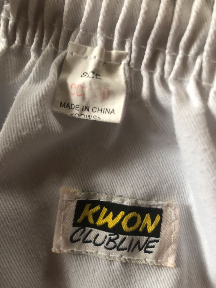 Kwon Hose  Clubline, 130 cm, Teakwondo, Karate, Kampfsport Dobok in Leutkirch im Allgäu