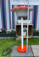 Minigolf Lampe Pilzlampe Gartenlampe 1960-70 rot weiß 86cm Metall Nordrhein-Westfalen - Brühl Vorschau