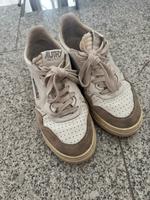 Autry Sneaker beige weiß 40 Medalist Hessen - Kirchhain Vorschau