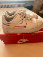 Nike Schuhe Größe 38,5 Nordrhein-Westfalen - Swisttal Vorschau