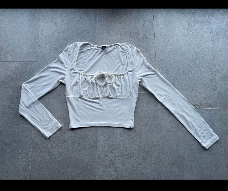 ♥️ Fishbone H&M TALLY WEIJL SHEIN Shirt Crop Langarmshirt Gr.XS♥️ in Oschersleben (Bode)