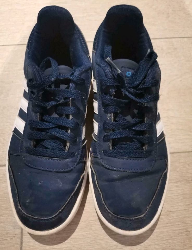 Adidas Sneaker in Gelting Angeln