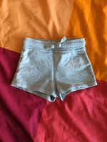 Shorts Gr 98 H&M Mädchen aus Stoff in hell grau Niedersachsen - Gifhorn Vorschau