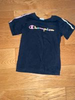 T—Shirt Champion Sportshirt Mädchen Gr. 140 Nordrhein-Westfalen - Mönchengladbach Vorschau