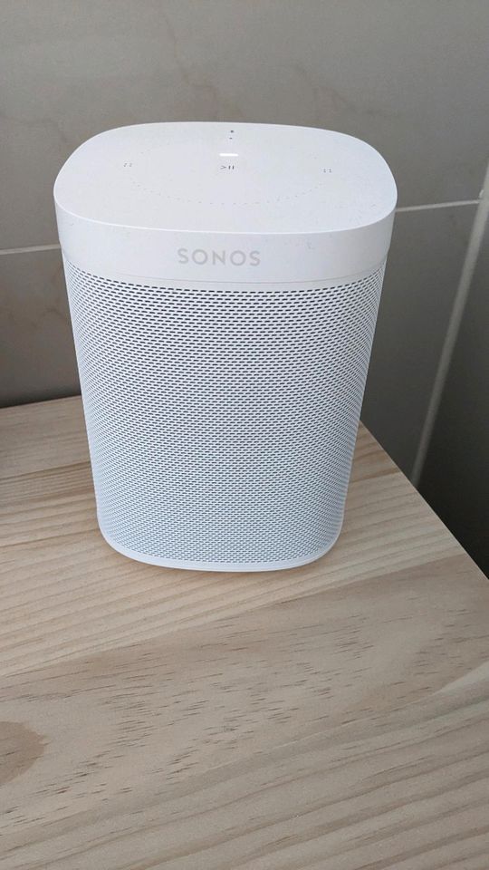 Sonos One WiFi Speaker in Berlin
