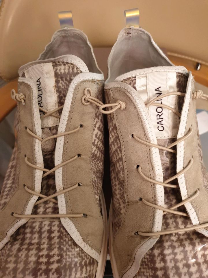 Donna Carolina Sneaker in taupe und weiß in Lünen