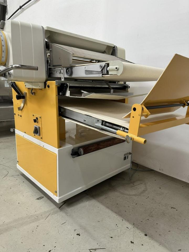 Ausrollmaschine Seewer Rondo SKO 68 Kombi Teigausrollmaschine in Mörfelden-Walldorf