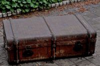 Schrankkoffer 20er/ 30er Vintage Überseekoffer Reisekoffer Holz Berlin - Lichtenberg Vorschau