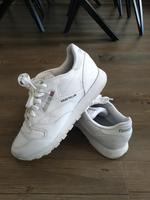 Reebok Classic Leather Sneaker weiß / Kraftklub Schriftzug Sachsen - Oederan Vorschau