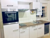 Küche mit Elektrogeräten, Geschirrspüler, Kühlschrank sehr gut Neuhausen-Nymphenburg - Neuhausen Vorschau