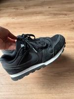 Nike Sneaker MD Runner schwarz Niedersachsen - Seevetal Vorschau