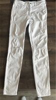 Hollister Skinny Jeans 7L. W28 / L 32 weiß Hessen - Ortenberg Vorschau