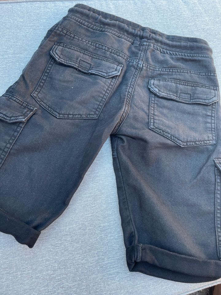 Shorts von Blue Effect in Größe 140 zu verkaufen in Husum