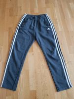 Jogginghose Adidas Gr 164 zu verkaufen Niedersachsen - Holzminden Vorschau