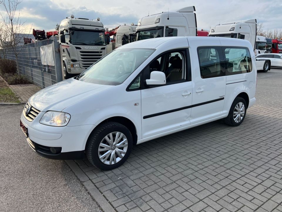 Volkswagen Caddy Maxi Life 1.9 TDI Team/7-Sitze/Klima/AHK in Hilpoltstein