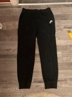 Jogginghose Nike gr. 36 / s Duisburg - Meiderich/Beeck Vorschau
