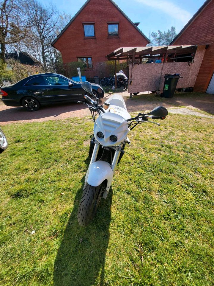 Street fighter Suzuki GSX-R 750 in Bad Freienwalde