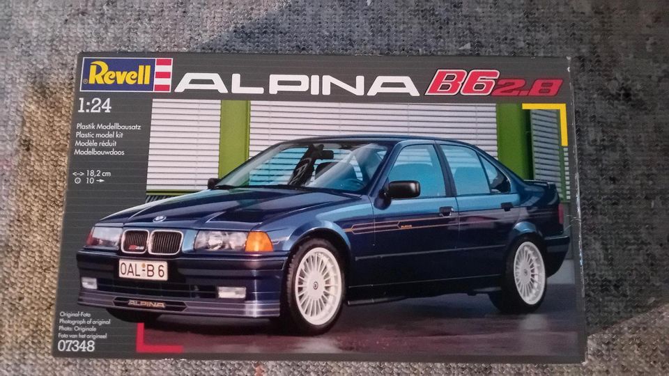 Revell 1\24 ALPINA B6 in Dortmund