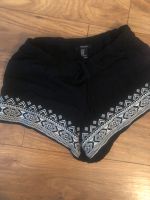 Forever 21 Damen Stickerei shorts hot pants M neu Nordrhein-Westfalen - Lohmar Vorschau