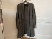 Hallhuber Bouclé Cardigan grau Teddy Gr. S anthrazit Jacke Frankfurt am Main - Nordend Vorschau